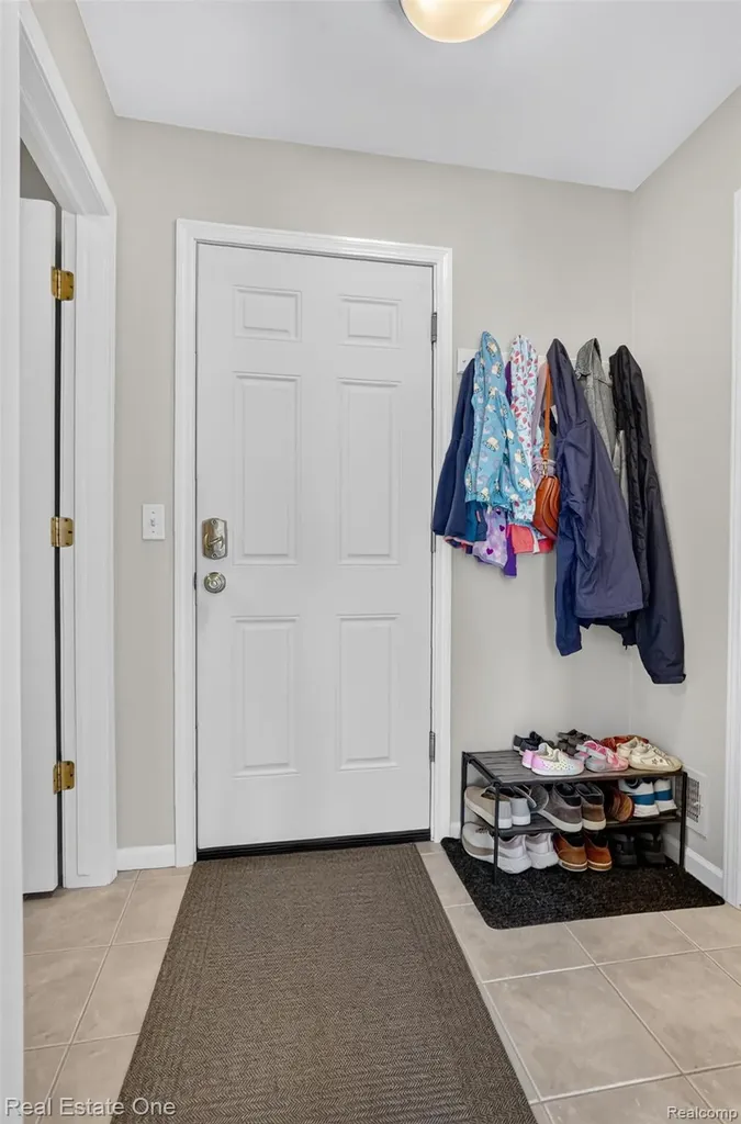 4165 Kristine Court Canton Charter Township MI 48188