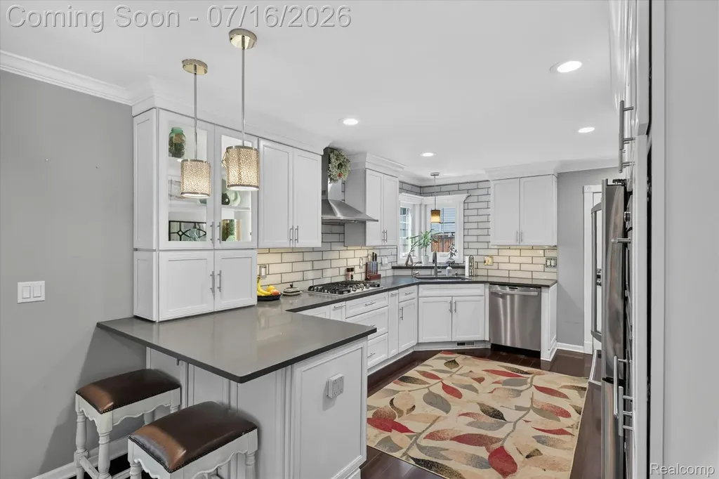 845 Abbey Lane Milford Village MI 48381