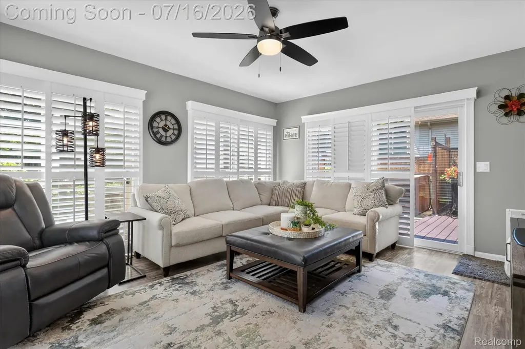 845 Abbey Lane Milford Village MI 48381