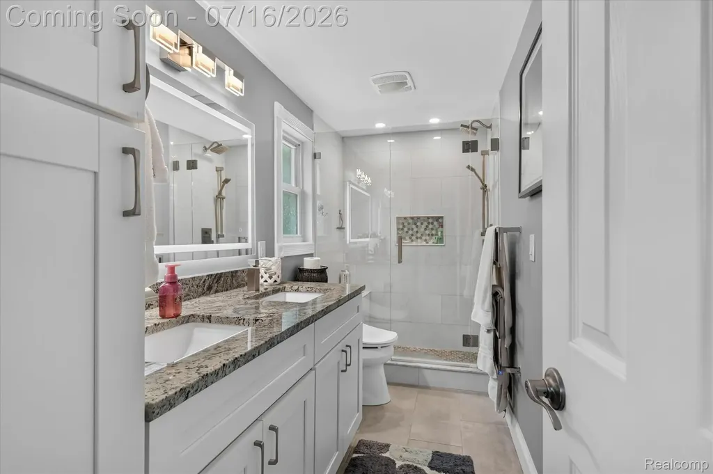 845 Abbey Lane Milford Village MI 48381