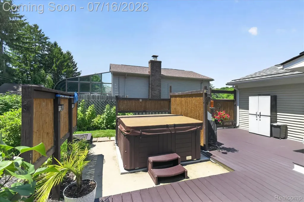845 Abbey Lane Milford Village MI 48381