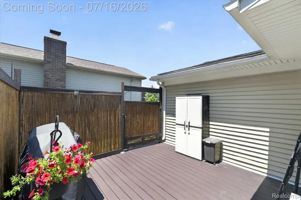845 Abbey Lane Milford Village MI 48381