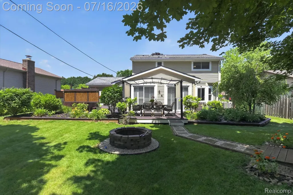 845 Abbey Lane Milford Village MI 48381