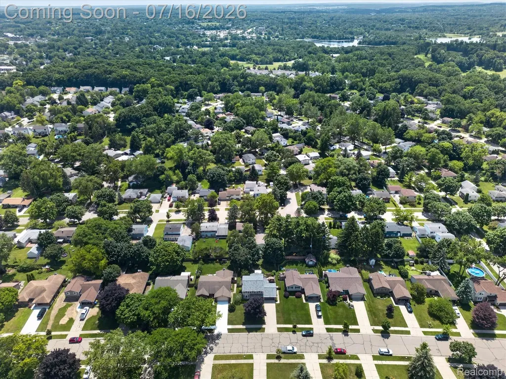 845 Abbey Lane Milford Village MI 48381