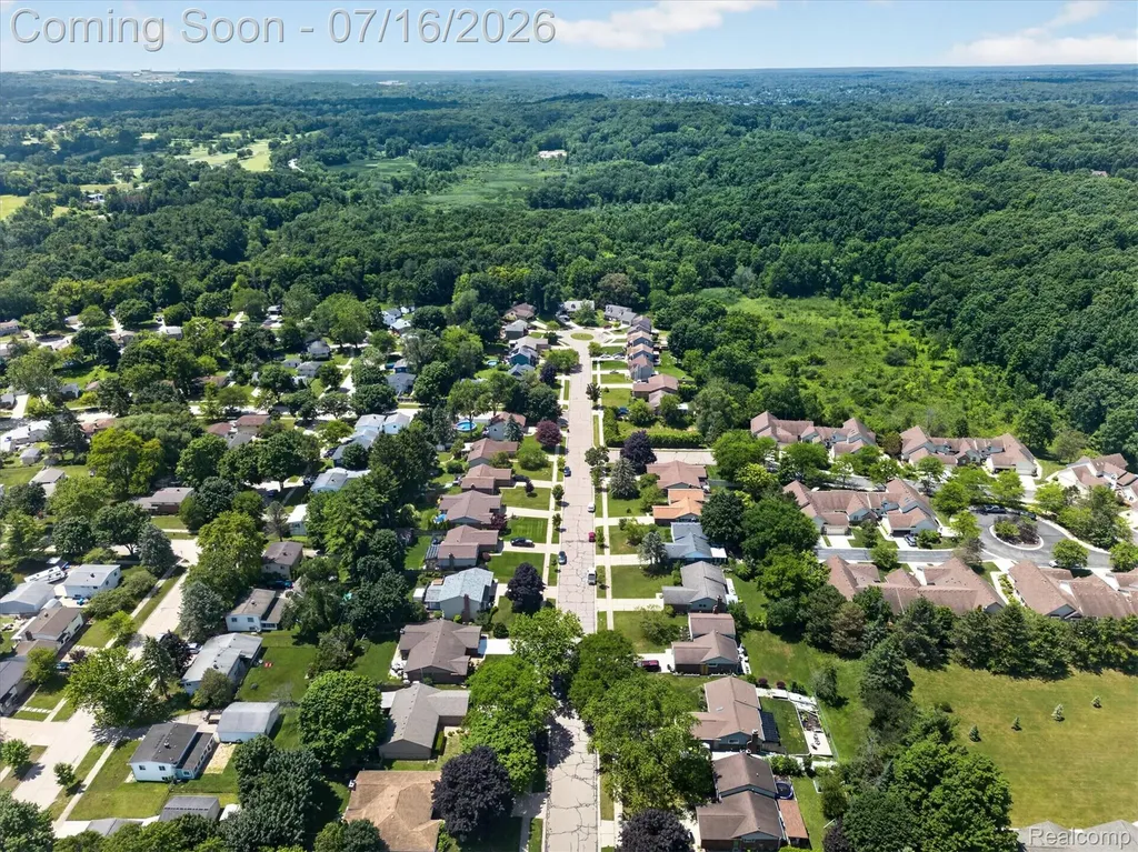 845 Abbey Lane Milford Village MI 48381