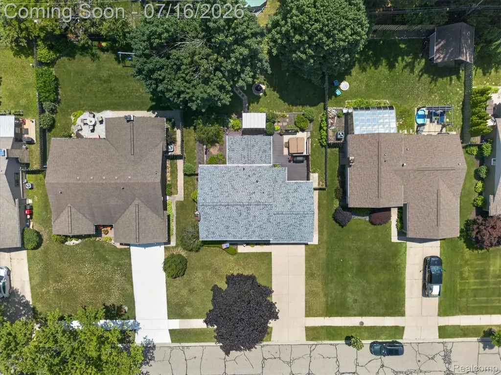 845 Abbey Lane Milford Village MI 48381