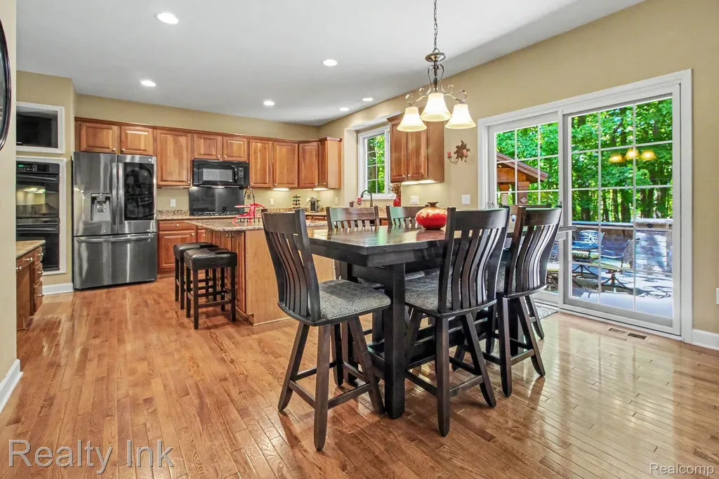 8273 Trafford Court Canton Charter Township MI 48187