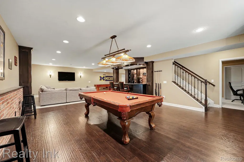8273 Trafford Court Canton Charter Township MI 48187