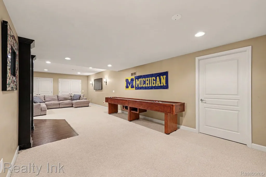 8273 Trafford Court Canton Charter Township MI 48187