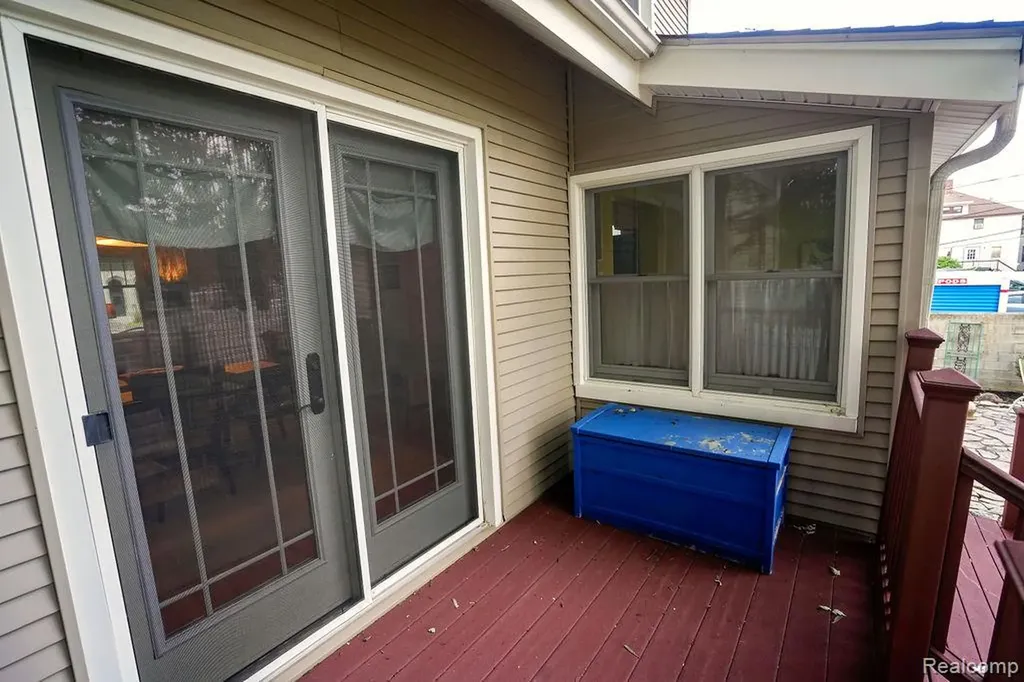 545 Eureka Road Wyandotte City MI 48192