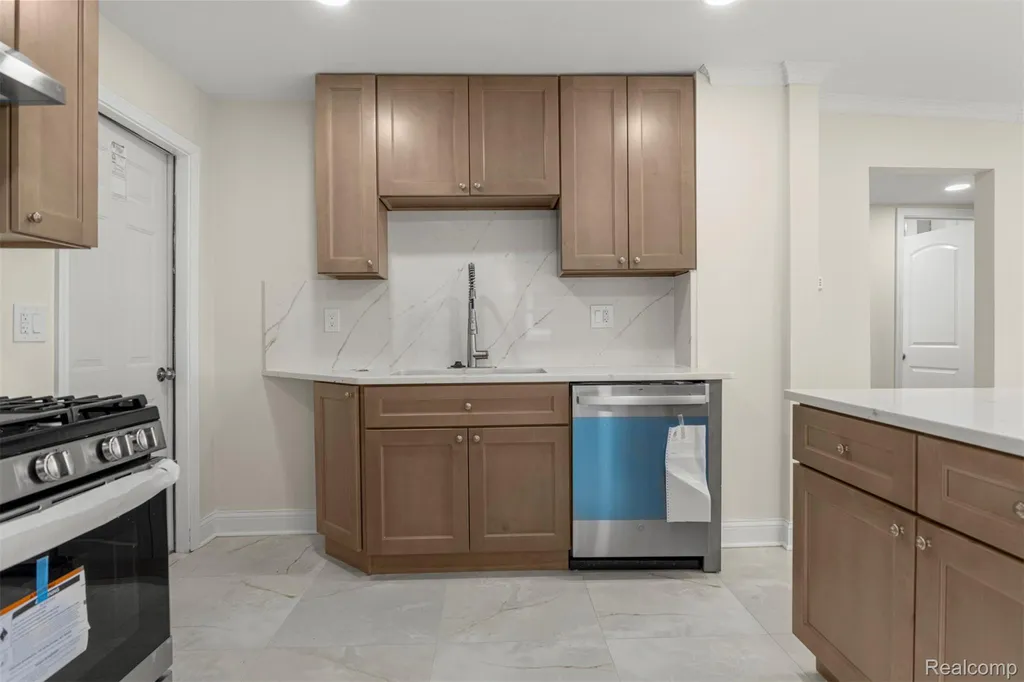 4535 Mead Street Dearborn City MI 48126