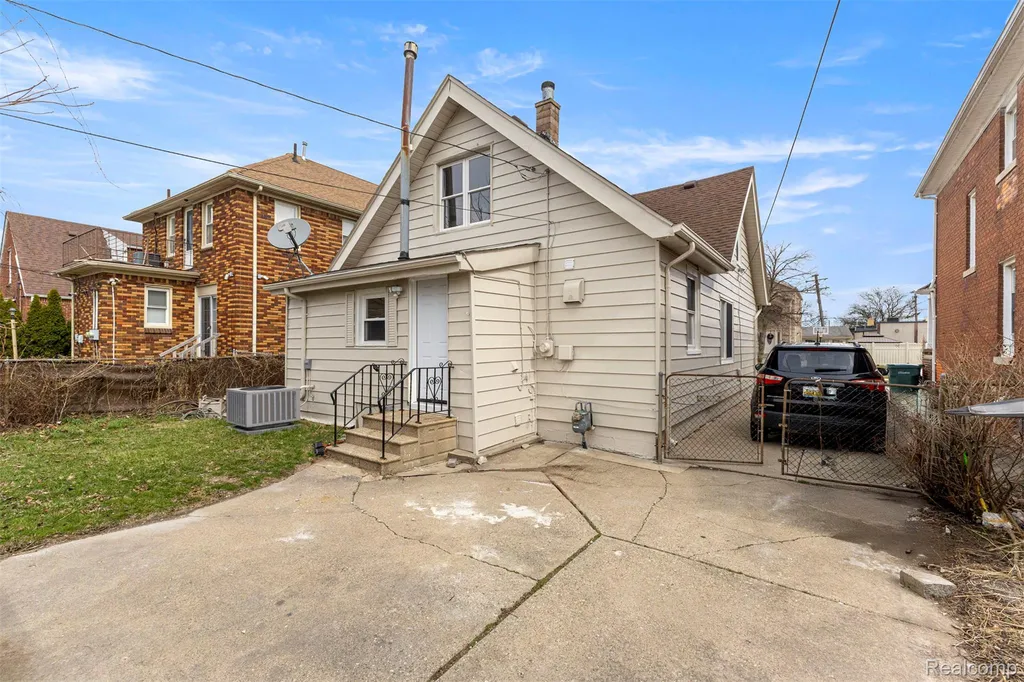 4535 Mead Street Dearborn City MI 48126