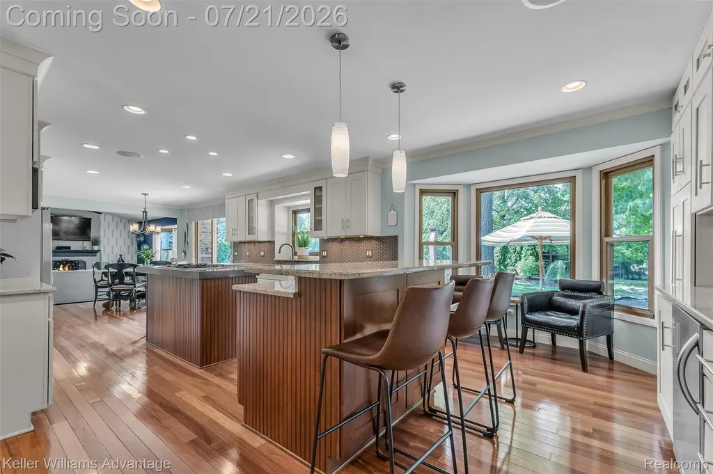 49276 Harvest Drive Plymouth Charter Township MI 48170