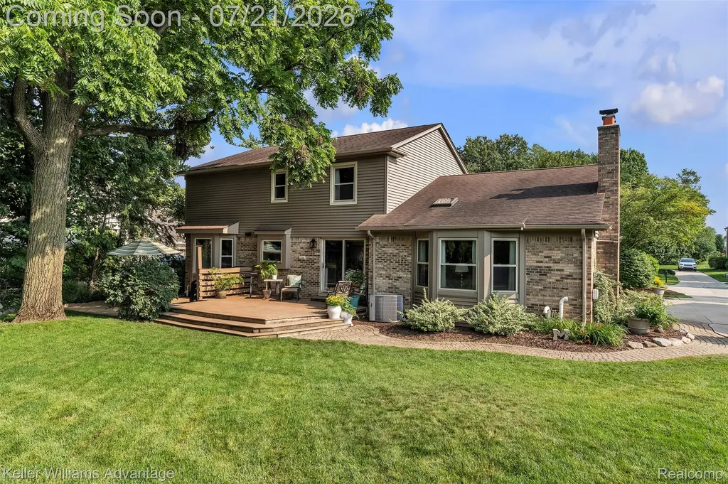 49276 Harvest Drive Plymouth Charter Township MI 48170
