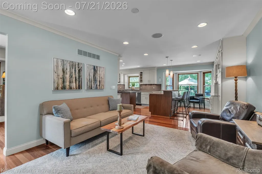 49276 Harvest Drive Plymouth Charter Township MI 48170