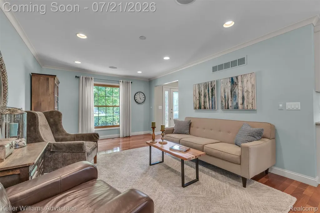 49276 Harvest Drive Plymouth Charter Township MI 48170