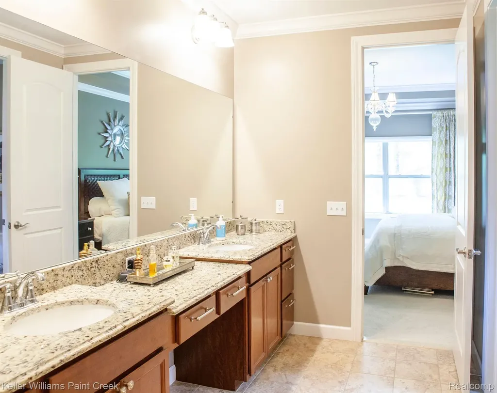 5514 Woodfall Road Independence Charter Township MI 48348