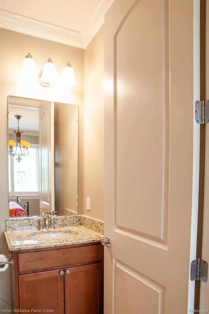 5514 Woodfall Road Independence Charter Township MI 48348