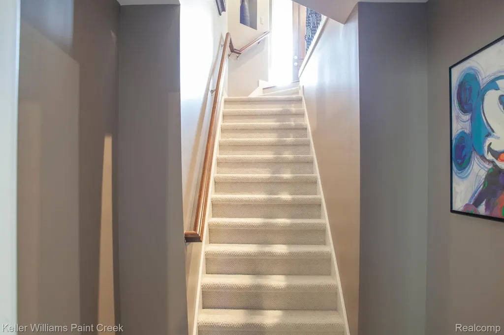 5514 Woodfall Road Independence Charter Township MI 48348