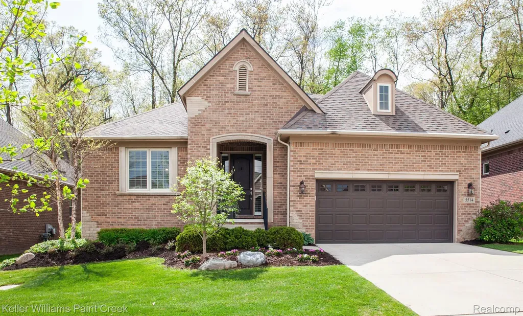 5514 Woodfall Road Independence Charter Township MI 48348