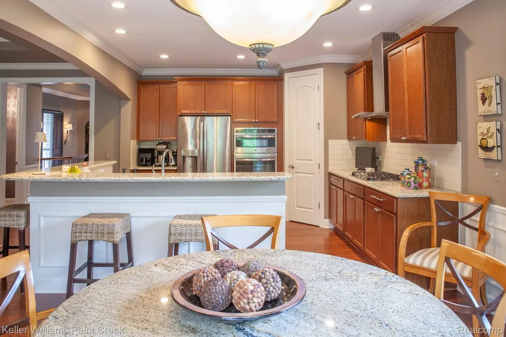 5514 Woodfall Road Independence Charter Township MI 48348