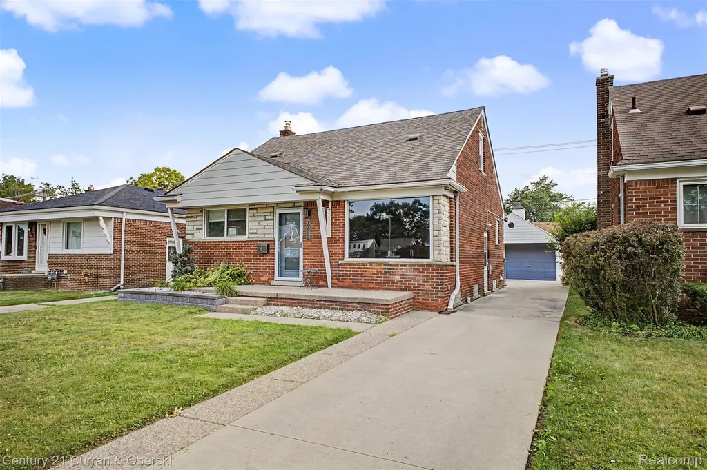 9952 Park Avenue Allen Park City MI 48101