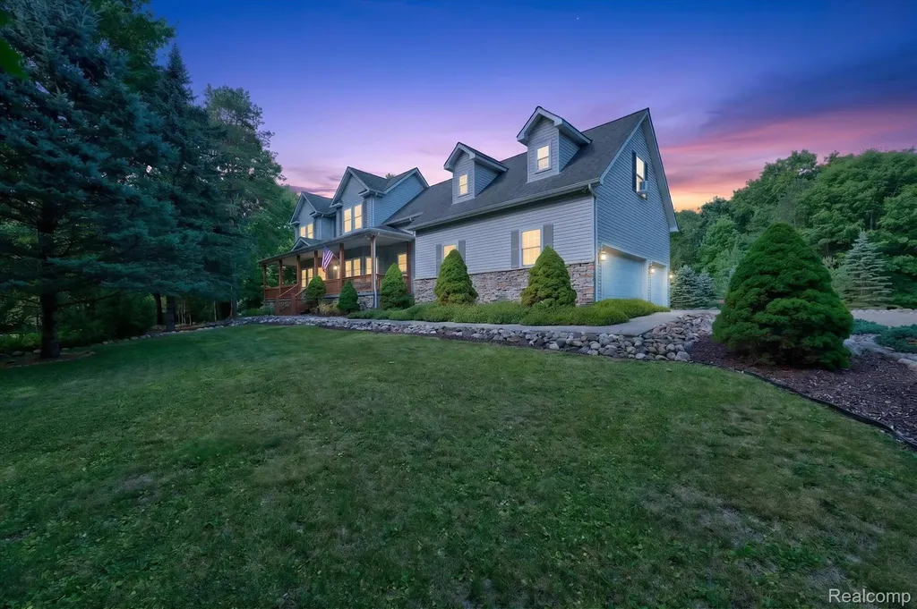 2523 Pheasant Run Brandon Charter Township MI 48462