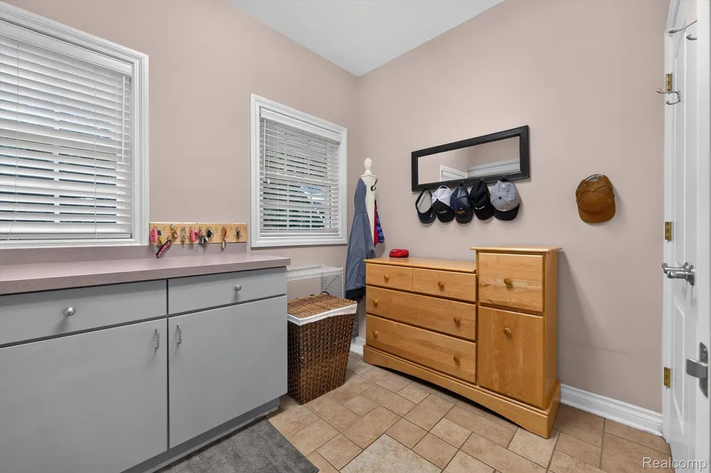 2523 Pheasant Run Brandon Charter Township MI 48462