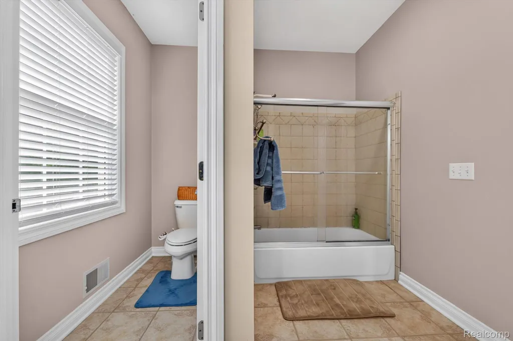 2523 Pheasant Run Brandon Charter Township MI 48462