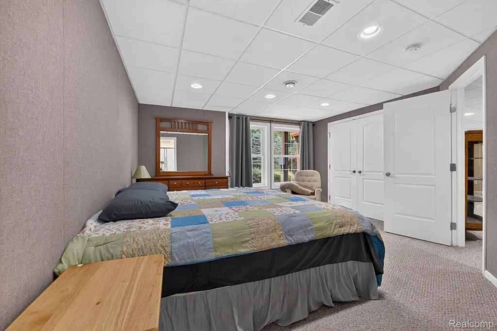 2523 Pheasant Run Brandon Charter Township MI 48462