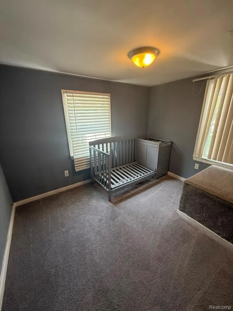 30782 Fairfax Street Southfield City MI 48076