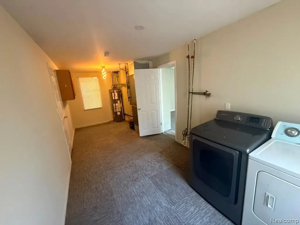 30782 Fairfax Street Southfield City MI 48076