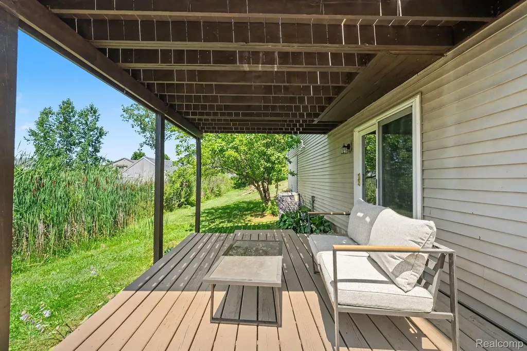 10466 Pine Valley Drive Mundy Township MI 48451