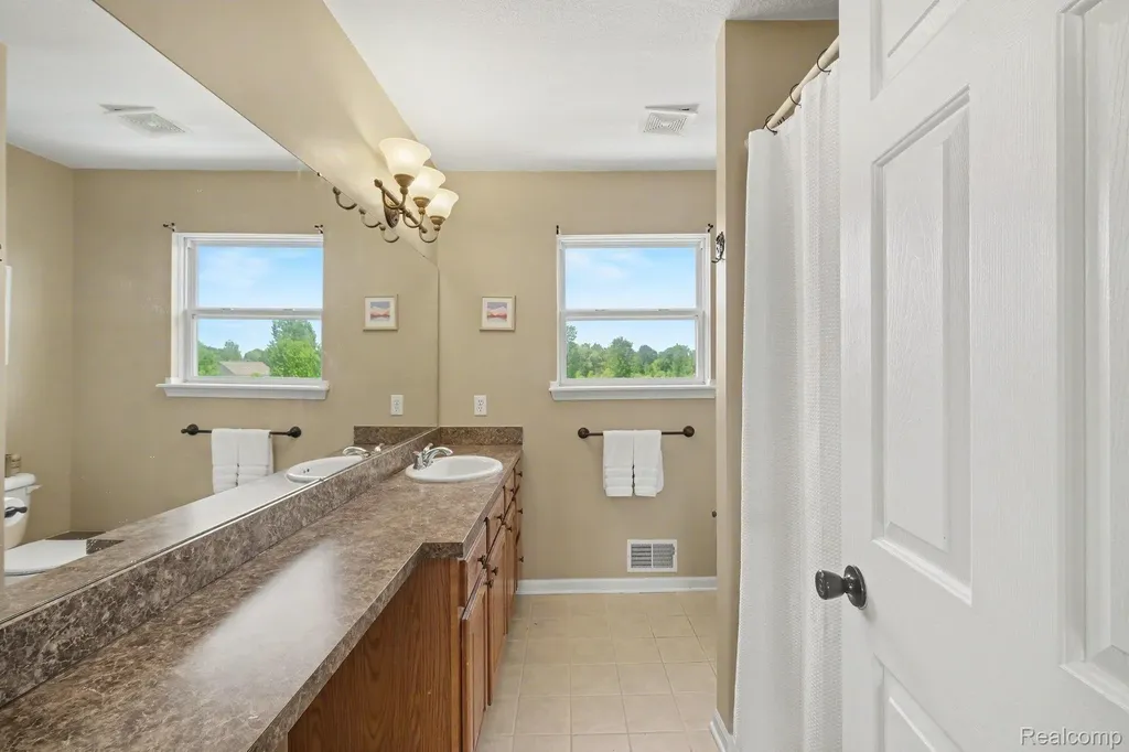 10466 Pine Valley Drive Mundy Township MI 48451