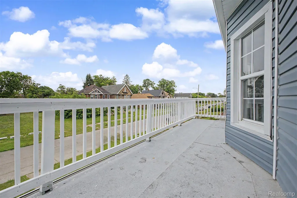 2971 Bewick Street Detroit City MI 48214
