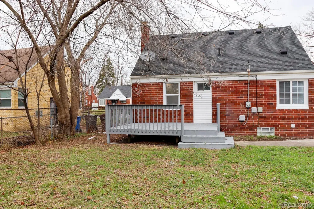 1338 Helen Street Inkster City MI 48141