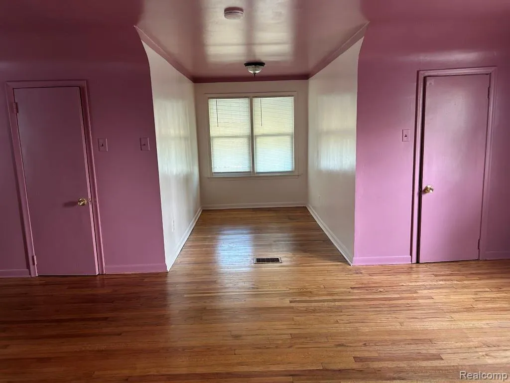 13533 Cloverlawn Street Detroit City MI 48238