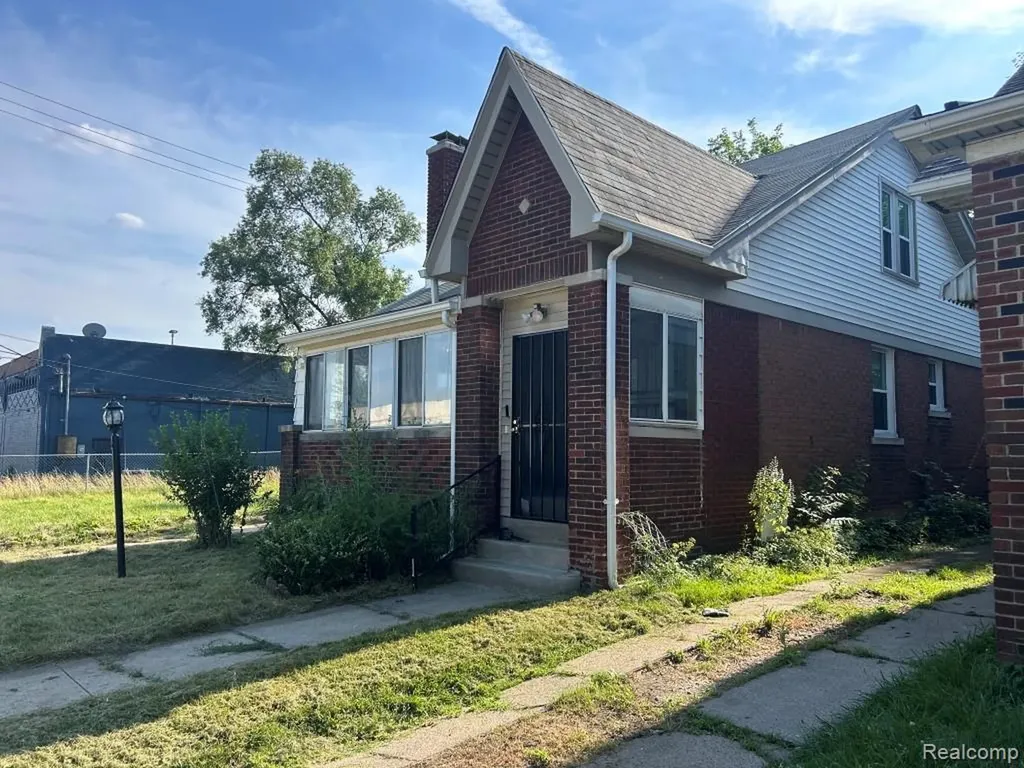13533 Cloverlawn Street Detroit City MI 48238
