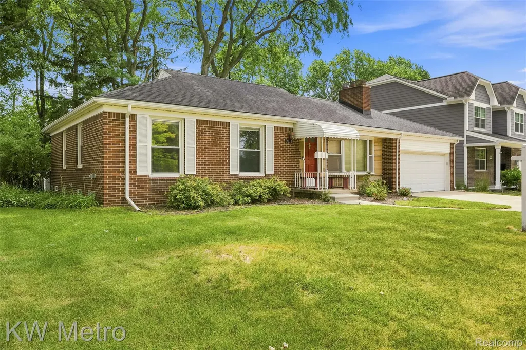 3912 Hillside Drive Royal Oak City MI 48073