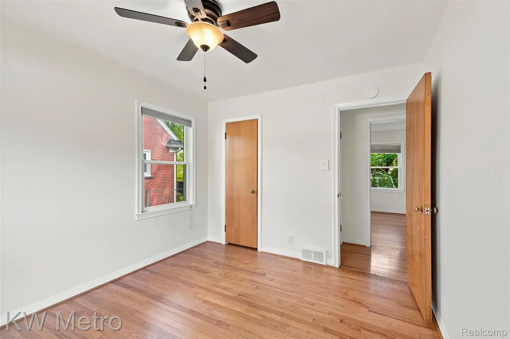 3912 Hillside Drive Royal Oak City MI 48073