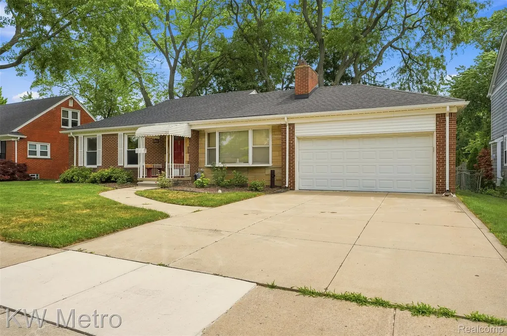 3912 Hillside Drive Royal Oak City MI 48073