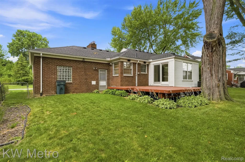 3912 Hillside Drive Royal Oak City MI 48073
