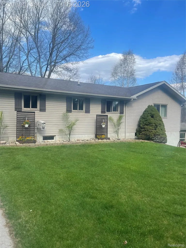 355 Dockham Road Deerfield Township MI 48421