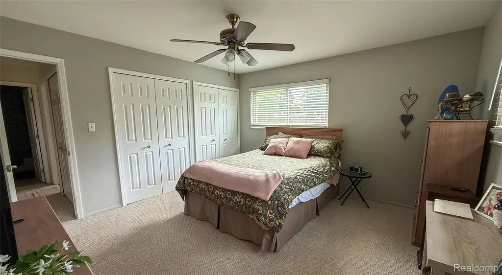 219 Hurondale Drive White Lake Charter Township MI 48386
