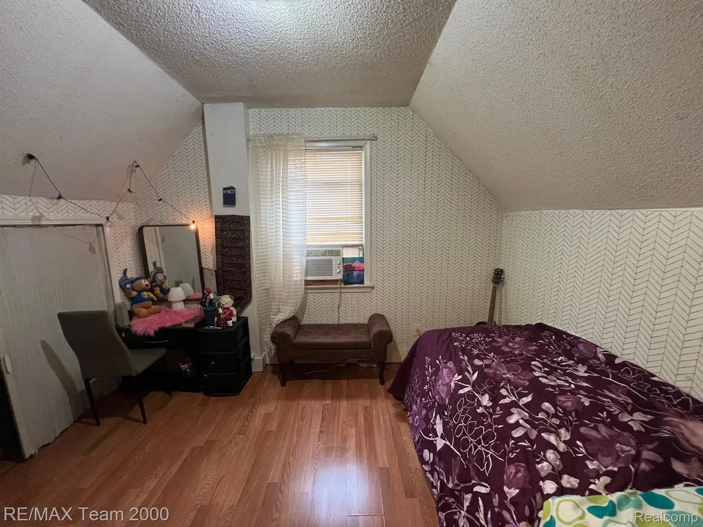 6101 Auburn Street Detroit City MI 48228