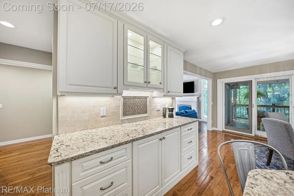 5458 Lake Ridge Drive Genoa Township MI 48116