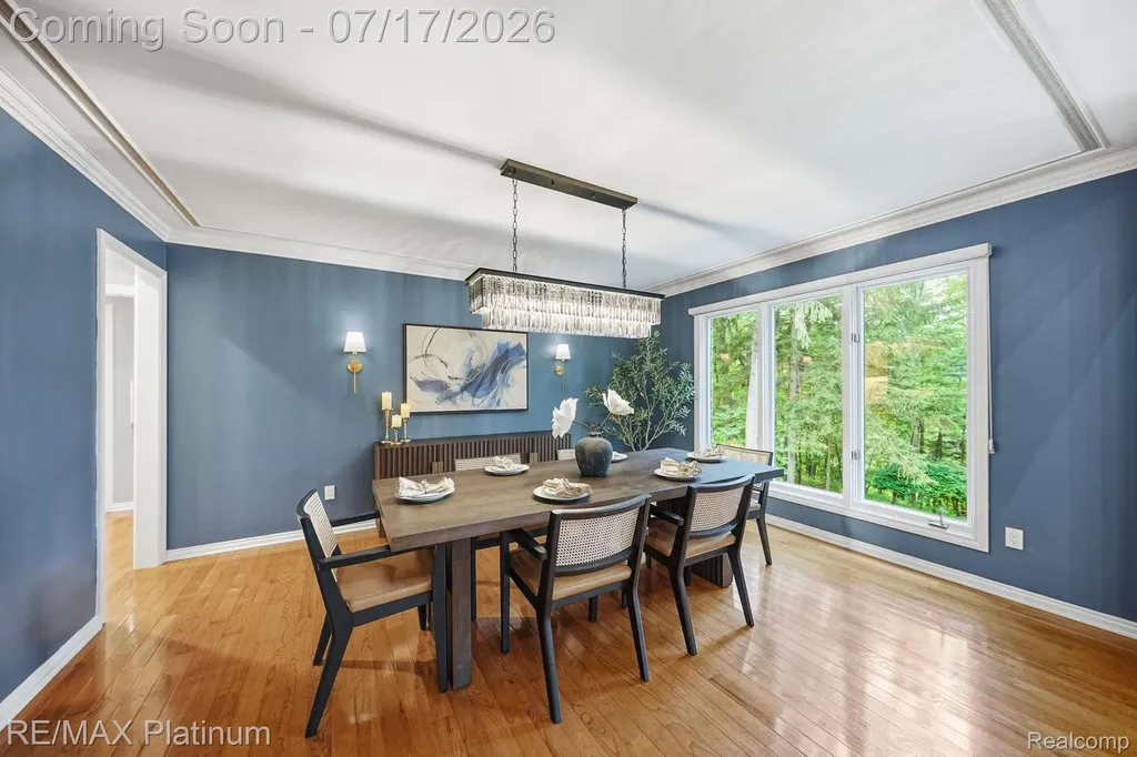 5458 Lake Ridge Drive Genoa Township MI 48116