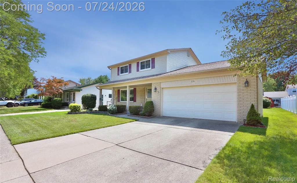 374 Meadowlake Road Canton Charter Township MI 48188