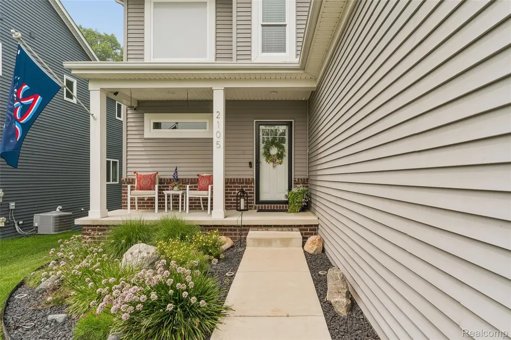2105 Middle Ridge Drive Holly Township MI 48442