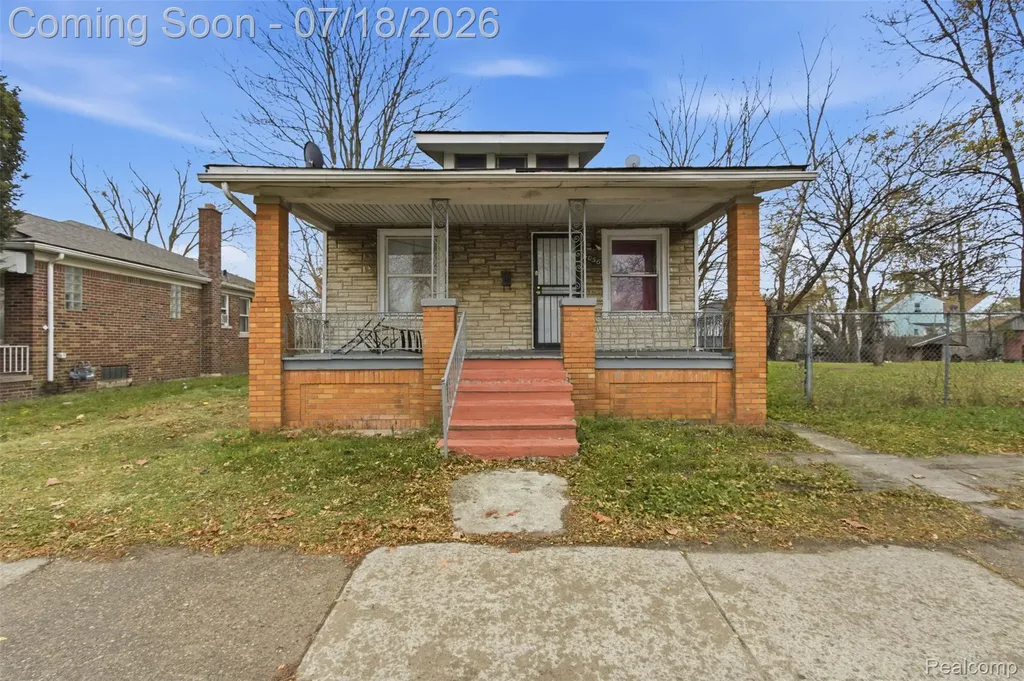 5056 Charles Street Detroit City MI 48212
